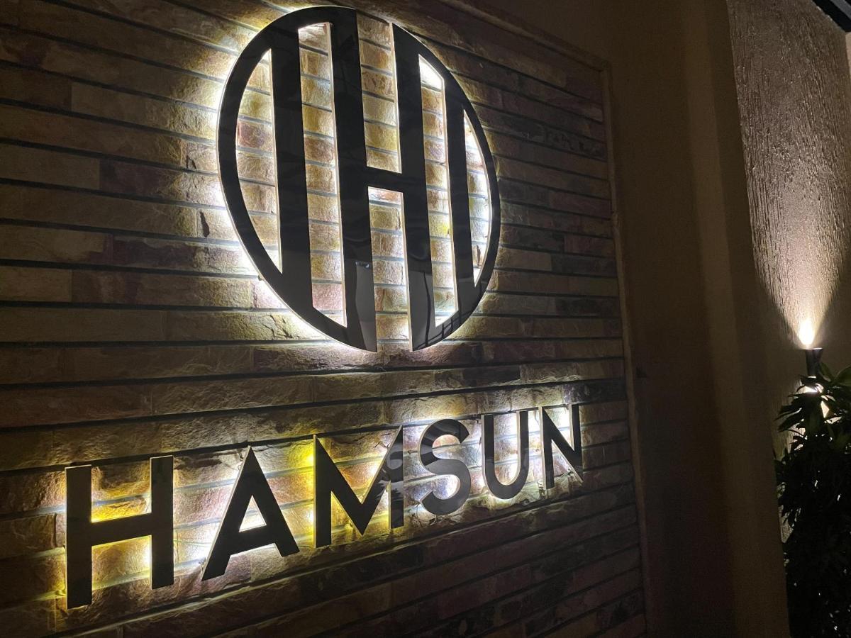 Hamsun Suites  Karachi Extérieur photo