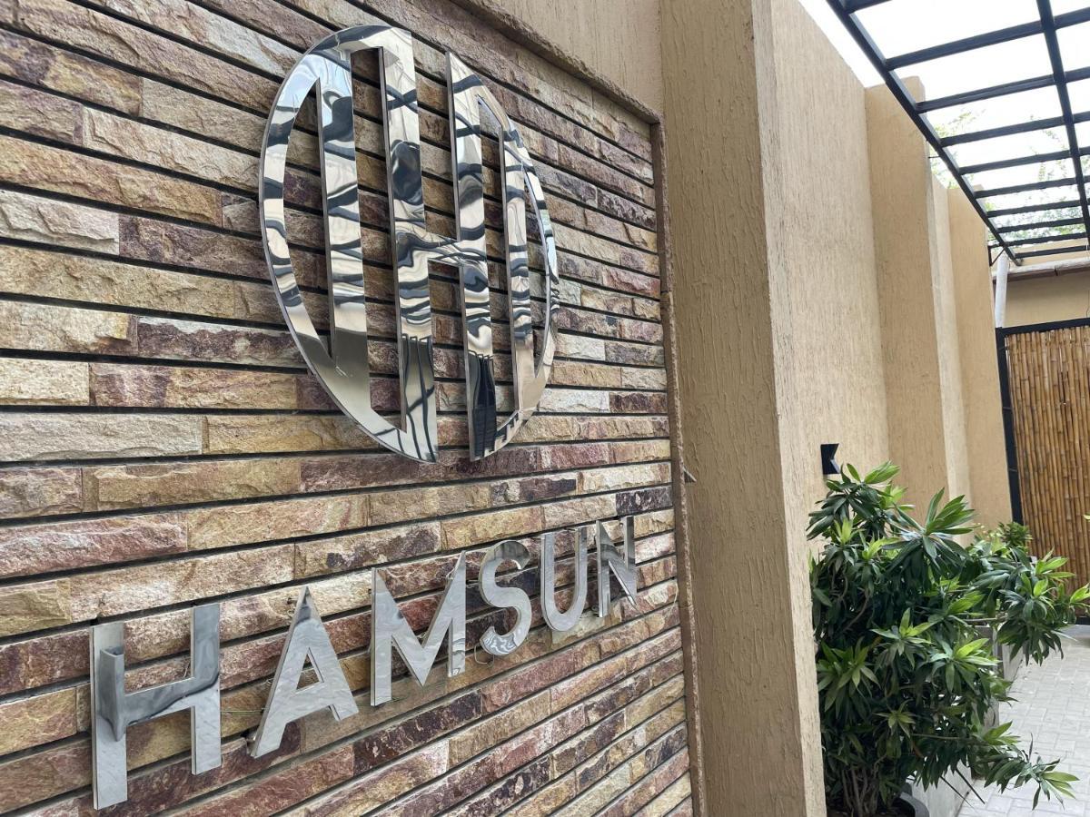 Hamsun Suites  Karachi Extérieur photo